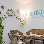 Pensión Actinia 3*